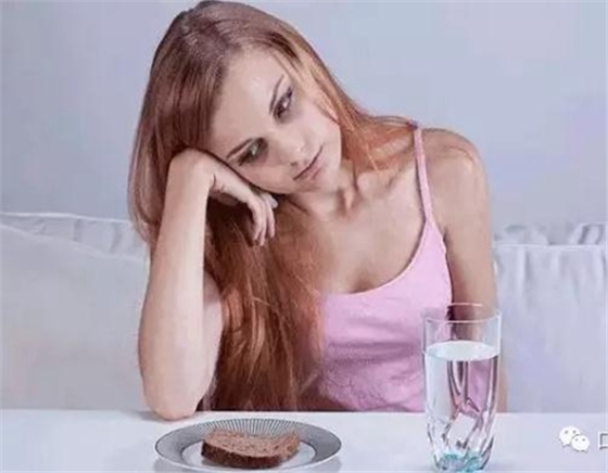 睡覺(jué)流口水怎么回事 睡覺(jué)流口水怎么回事