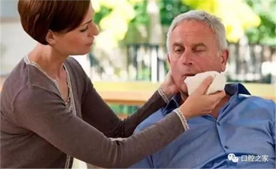 睡覺(jué)流口水怎么回事 睡覺(jué)流口水怎么回事