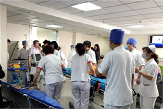 老人牙疼掛水死亡，給老人看牙這些事項一定要注意